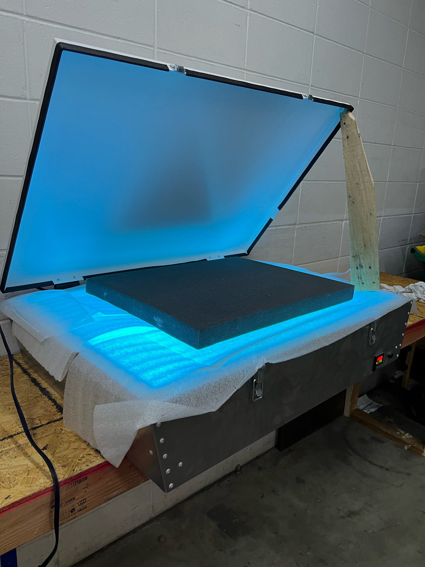 Screen printing 38’x27’ Exposure Unit